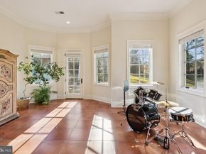 10700 Burbank Drive, Potomac MD 20854