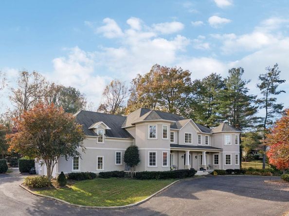 10700 Burbank Drive, Potomac MD 20854