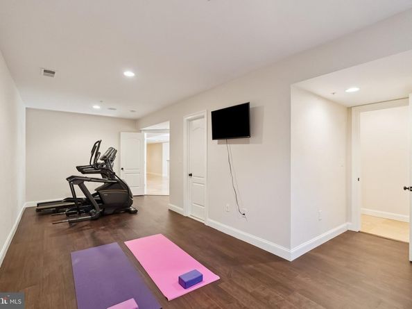 10700 Burbank Drive, Potomac MD 20854