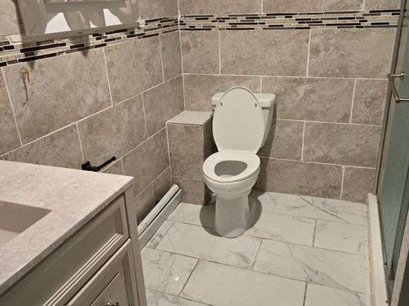 909 Pine Street, Darby PA 19023