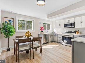 726 Grant Road, Folcroft PA 19032