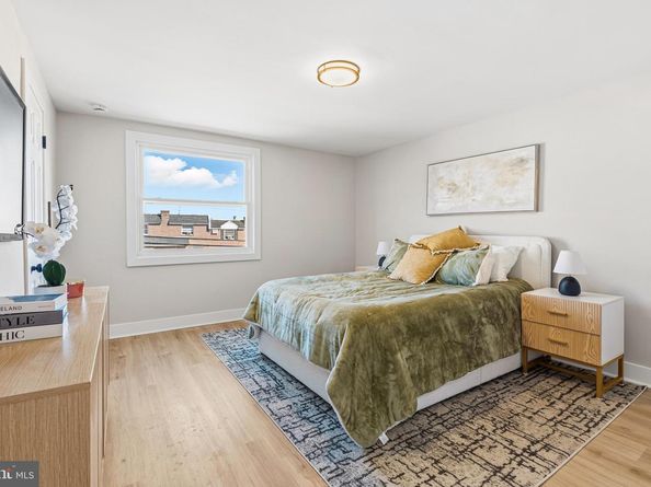 726 Grant Road, Folcroft PA 19032