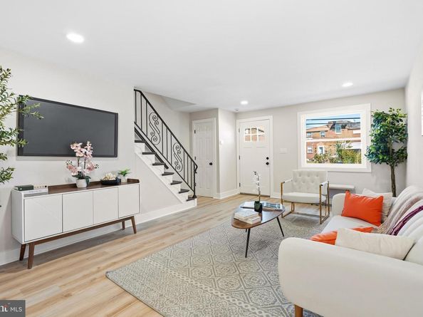 726 Grant Road, Folcroft PA 19032