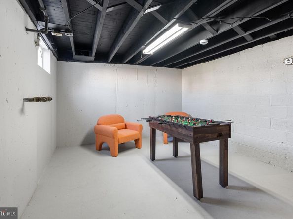 726 Grant Road, Folcroft PA 19032