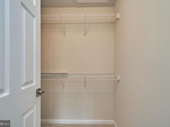 121 Herndon Mill Circle, Herndon VA 20170