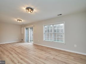 121 Herndon Mill Circle, Herndon VA 20170