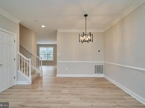 121 Herndon Mill Circle, Herndon VA 20170