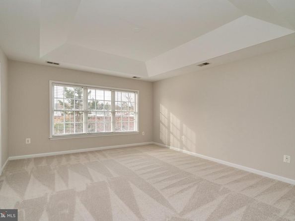 121 Herndon Mill Circle, Herndon VA 20170