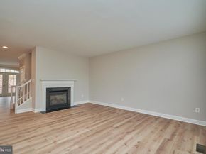 121 Herndon Mill Circle, Herndon VA 20170