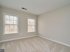 121 Herndon Mill Circle, Herndon VA 20170