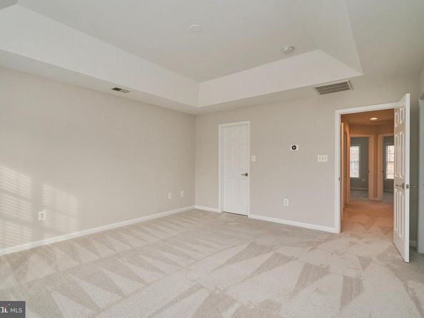 121 Herndon Mill Circle, Herndon VA 20170