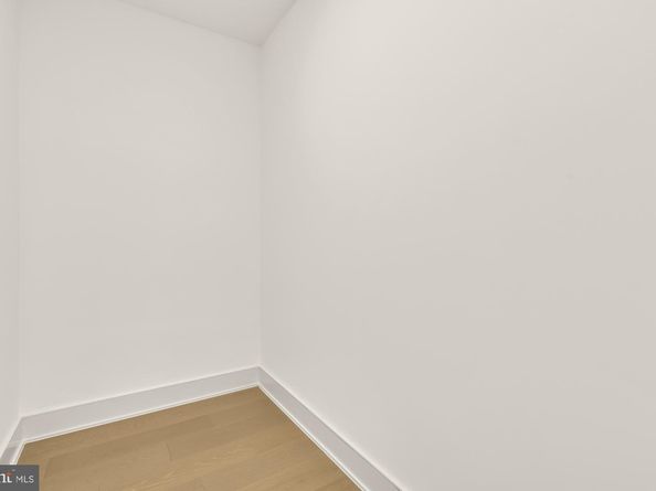 1810 Central Place NE 1, Washington DC 20002