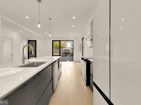 1810 Central Place NE 1, Washington DC 20002