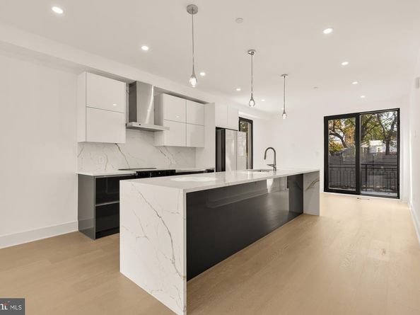 1810 Central Place NE 1, Washington DC 20002