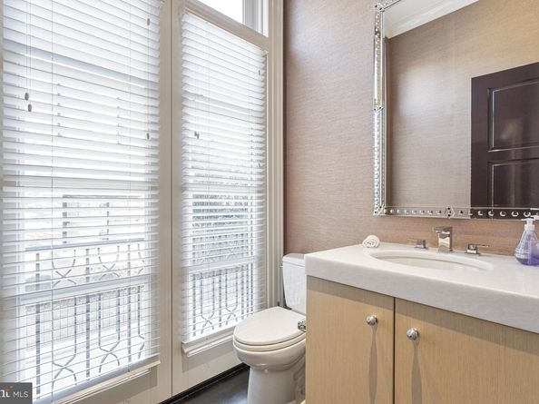 2109 Dunmore Lane NW, Washington DC 20007