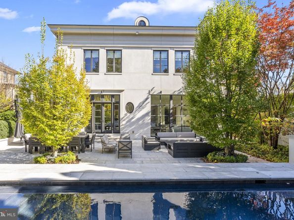 2109 Dunmore Lane NW, Washington DC 20007