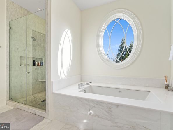 2109 Dunmore Lane NW, Washington DC 20007