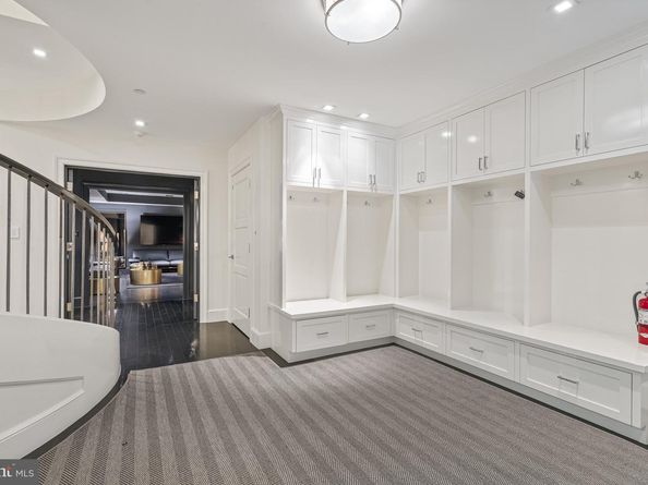 2109 Dunmore Lane NW, Washington DC 20007