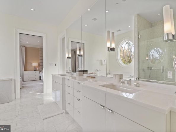 2109 Dunmore Lane NW, Washington DC 20007