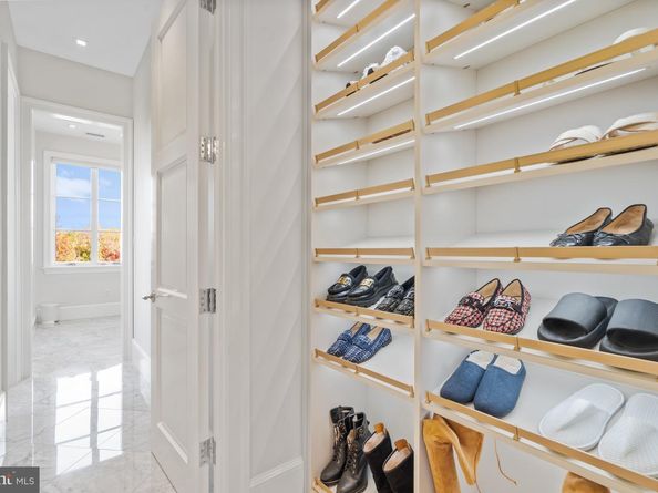 2109 Dunmore Lane NW, Washington DC 20007