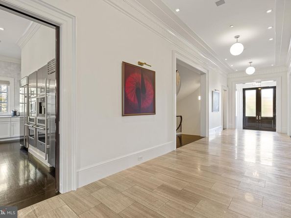 2109 Dunmore Lane NW, Washington DC 20007