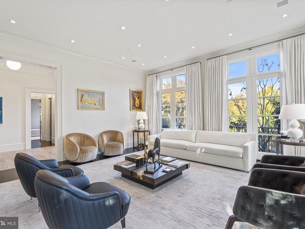 2109 Dunmore Lane NW, Washington DC 20007