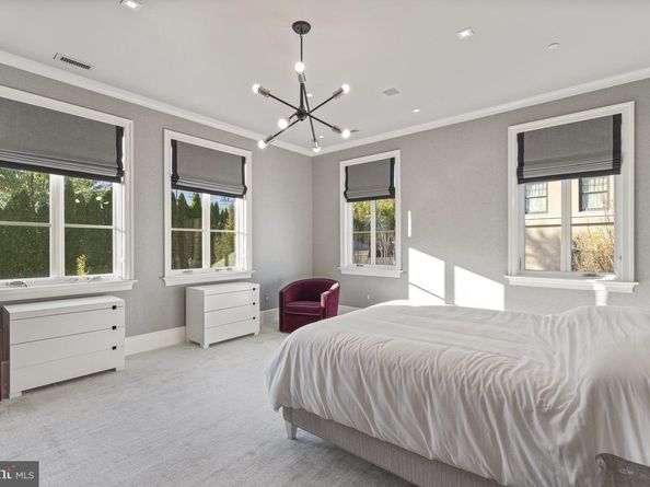 2109 Dunmore Lane NW, Washington DC 20007