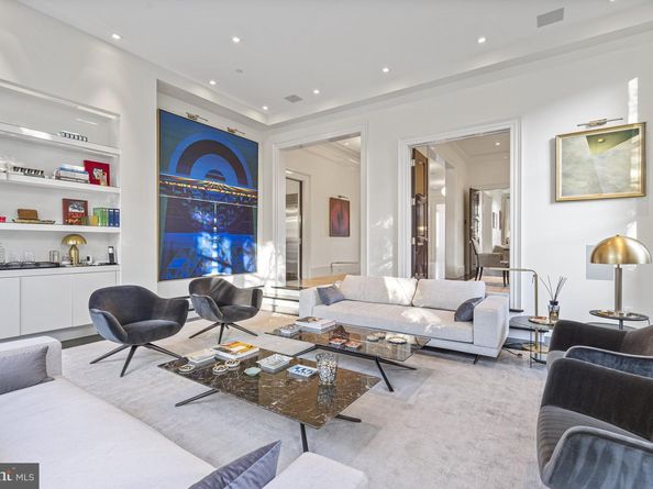 2109 Dunmore Lane NW, Washington DC 20007