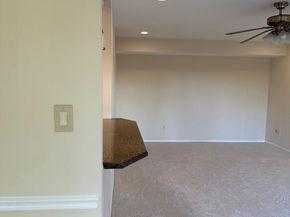 531 Florida Avenue 104, Herndon VA 20170