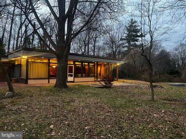 4403 E Yates Road, Bensalem PA 19020