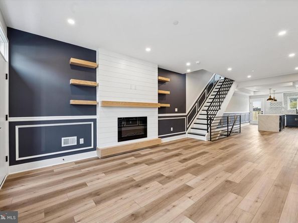 1203 S 18TH Street, Philadelphia PA 19146