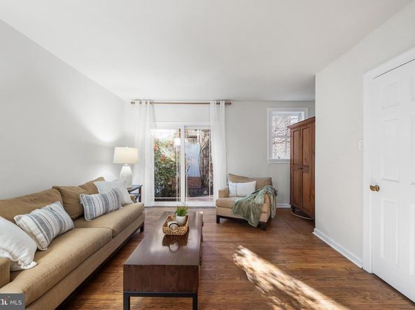 4 Rainey Court, Philadelphia PA 19103