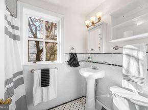 4 Rainey Court, Philadelphia PA 19103