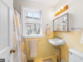 4 Rainey Court, Philadelphia PA 19103