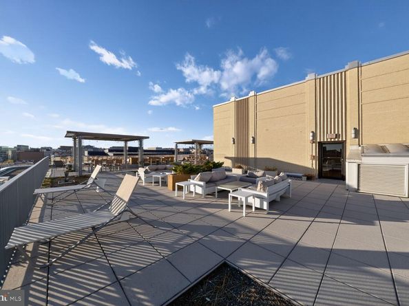 1 Scott Circle NW 708, Washington DC 20036