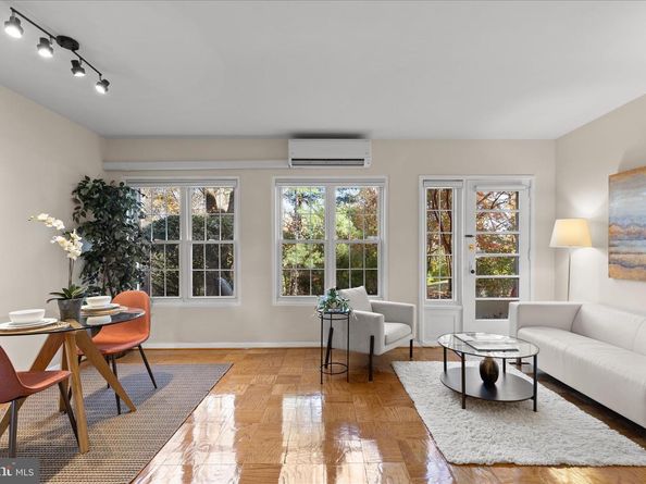 3721 Gunston Road, Alexandria VA 22302