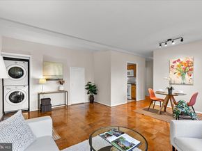 3721 Gunston Road, Alexandria VA 22302