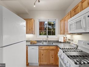 3721 Gunston Road, Alexandria VA 22302