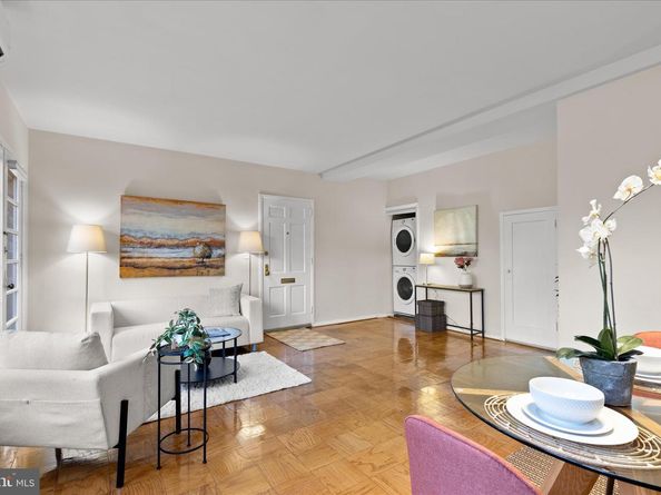 3721 Gunston Road, Alexandria VA 22302