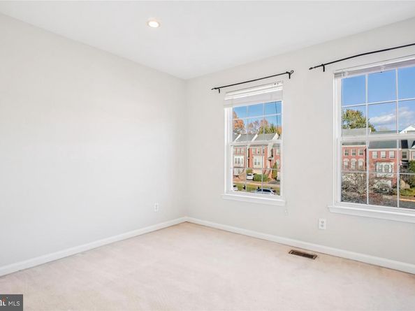 2914 Mainstone Drive, Fairfax VA 22031