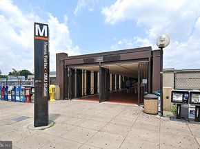 2914 Mainstone Drive, Fairfax VA 22031