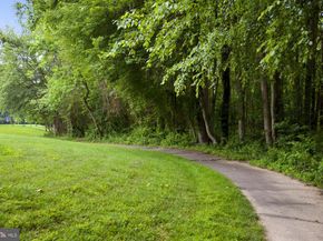 2914 Mainstone Drive, Fairfax VA 22031