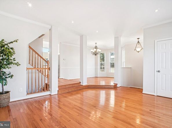 2914 Mainstone Drive, Fairfax VA 22031