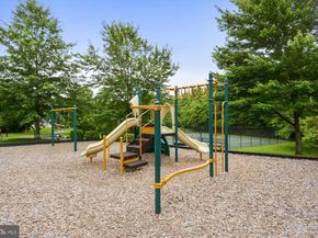 2914 Mainstone Drive, Fairfax VA 22031