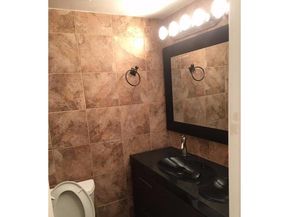 2909 Charing Cross Road 6, Falls Church VA 22042