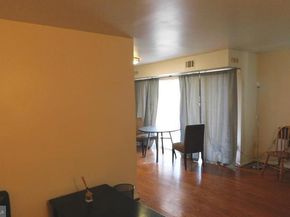 2909 Charing Cross Road 6, Falls Church VA 22042