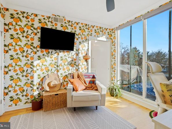 111 Varnum Street NW 3, Washington DC 20011