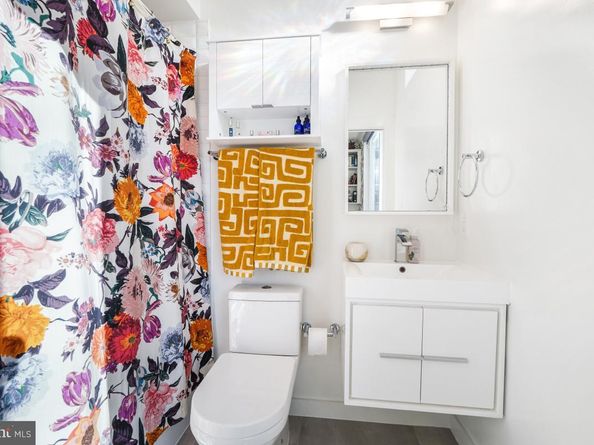 111 Varnum Street NW 3, Washington DC 20011