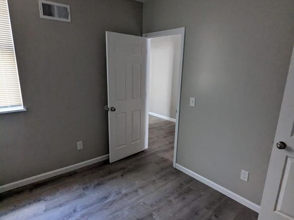 1405 W Pacific Street, Philadelphia PA 19140