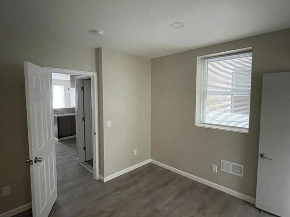 1405 W Pacific Street, Philadelphia PA 19140